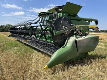 Main image John Deere RD40F